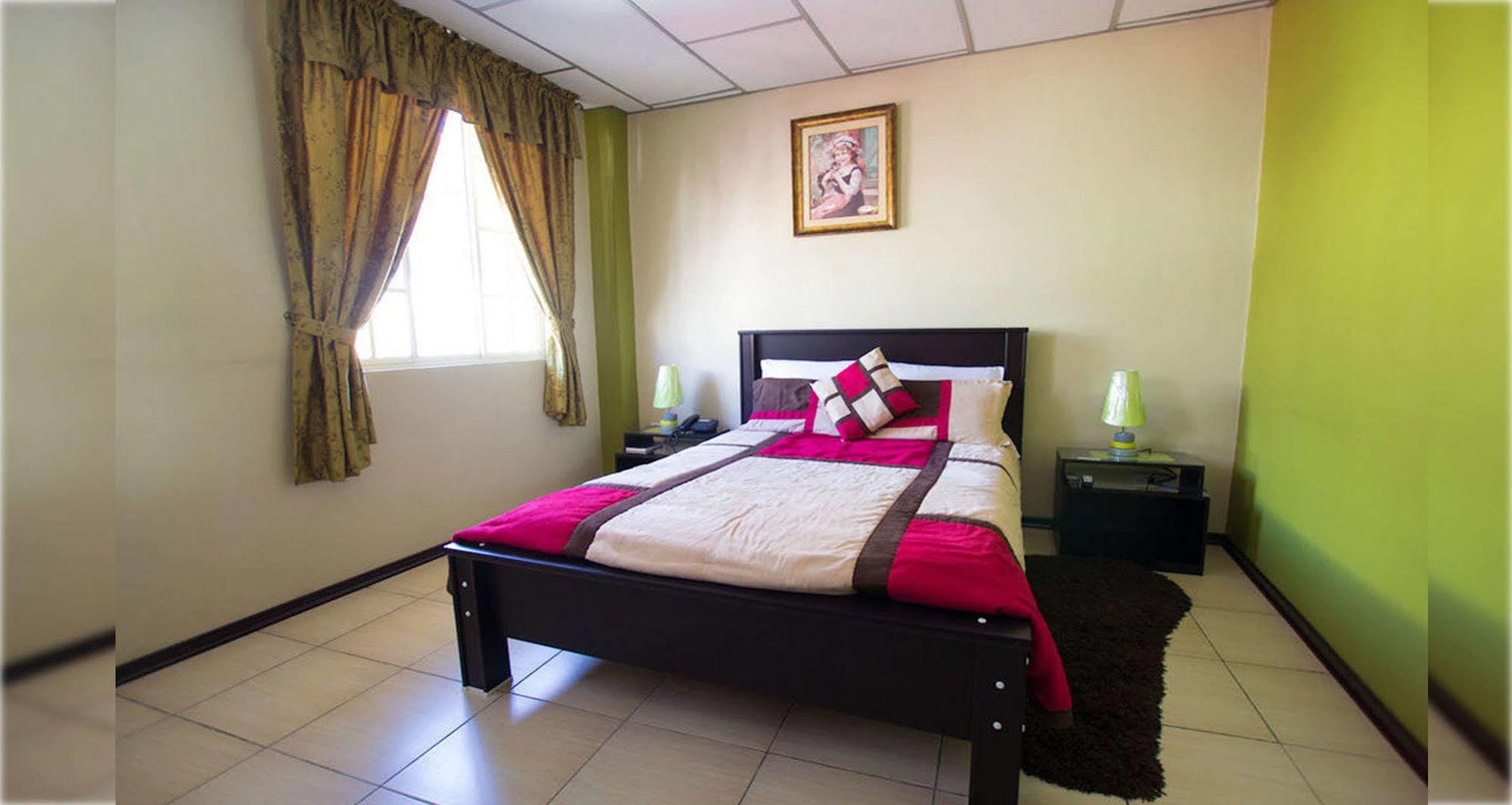 קואנקה Hotel Las Gardenias מראה חיצוני תמונה